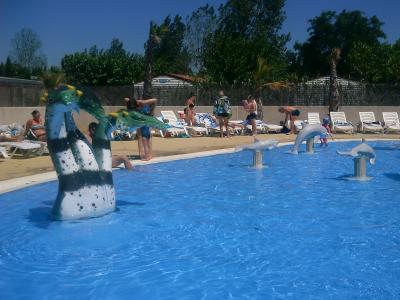 Arrivée au camping et soirée mousse, Agde - France — photo 3