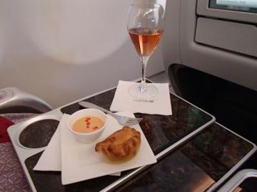 Bien arrivés à Paris après un voyage de stars..., Paris - France — photo 3