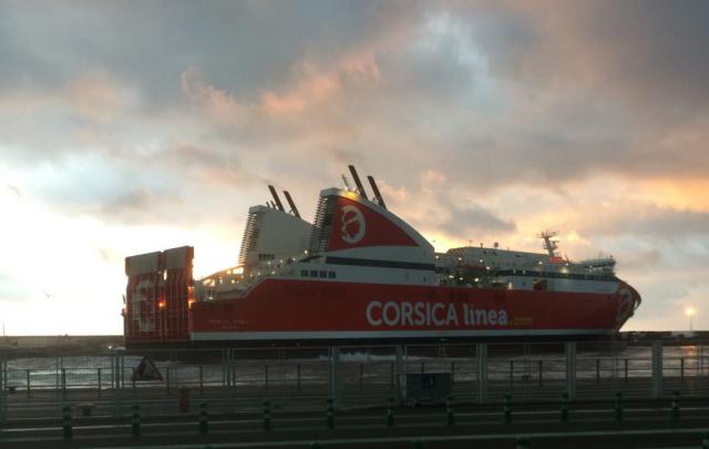 Arrivée à Bastia, Bastia - France — photo 4
