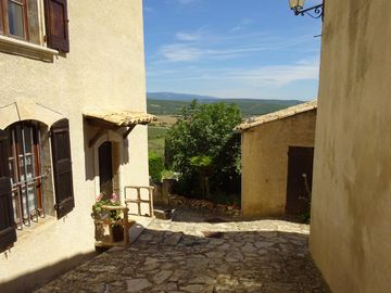 Vendredi 28 août - Des villages perchés à Esparron de Verdon — photo 4