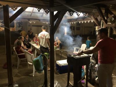 Courses, plongées et barbecue