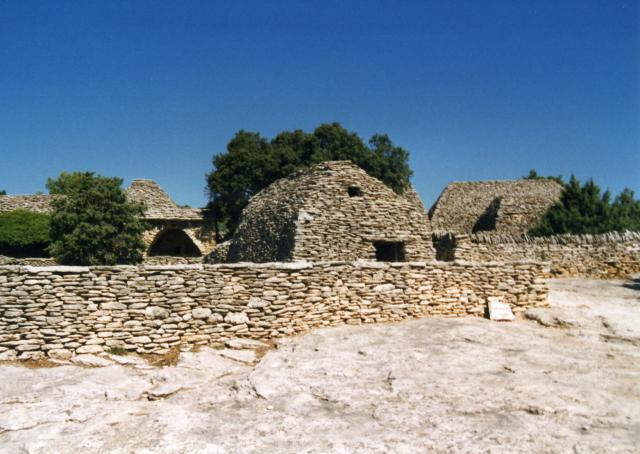 Gordes, Gordes - France — photo 4