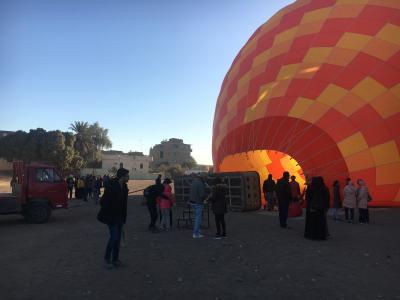 Vol en montgolfière au dessus de la vallée des rois à Louxor, New Valley Governorate - Égypte — photo 4