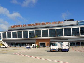 On est parti prendre l'avion au pays de la bière et de la frite