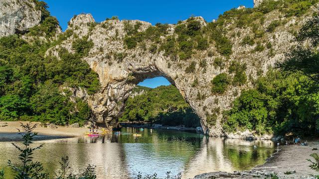 Un voyage en 3 étapes et les gorges de l'Ardèche avec la belle famille